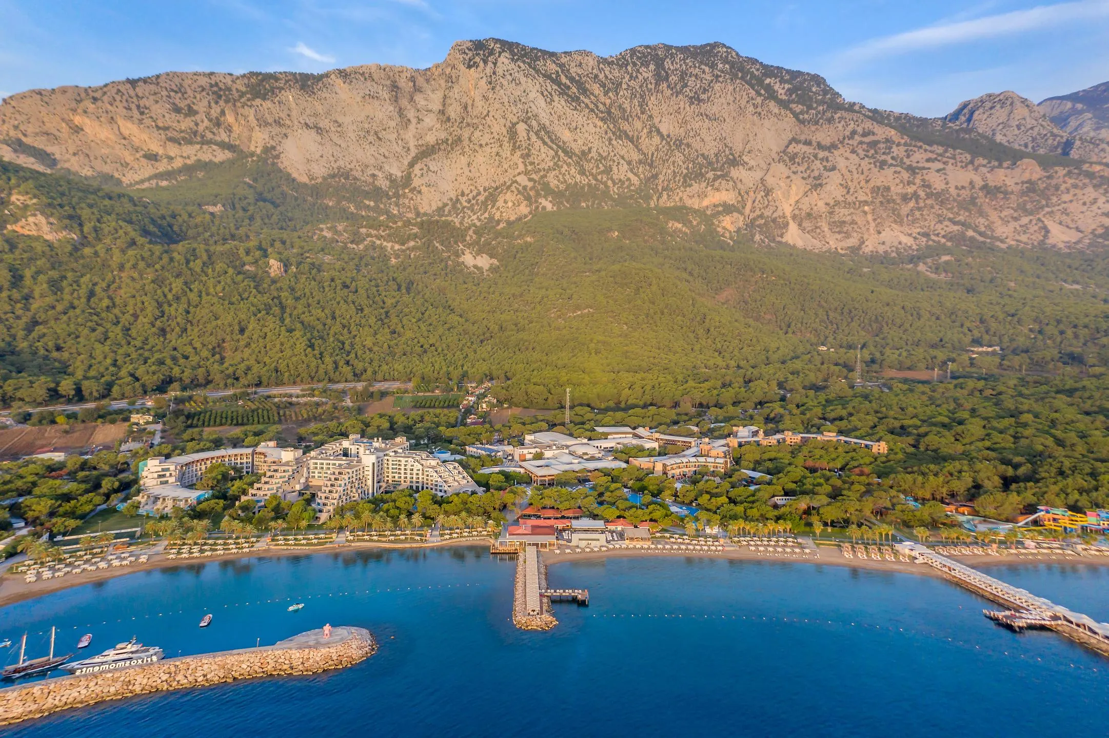 Rixos Sungate - The Land of Legends Access