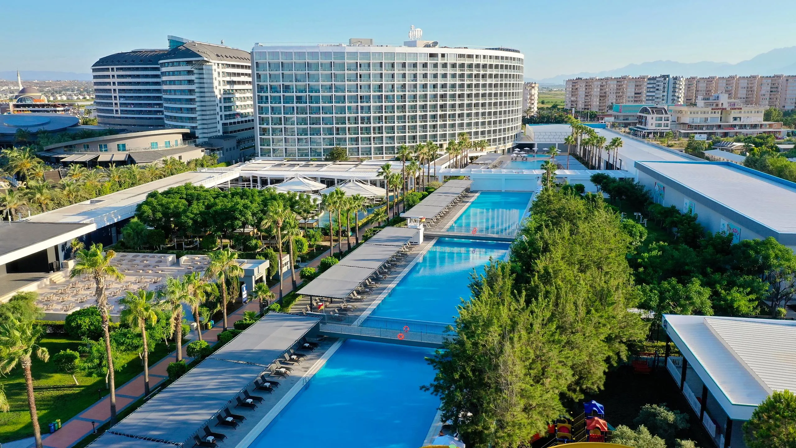 Crystal Centro