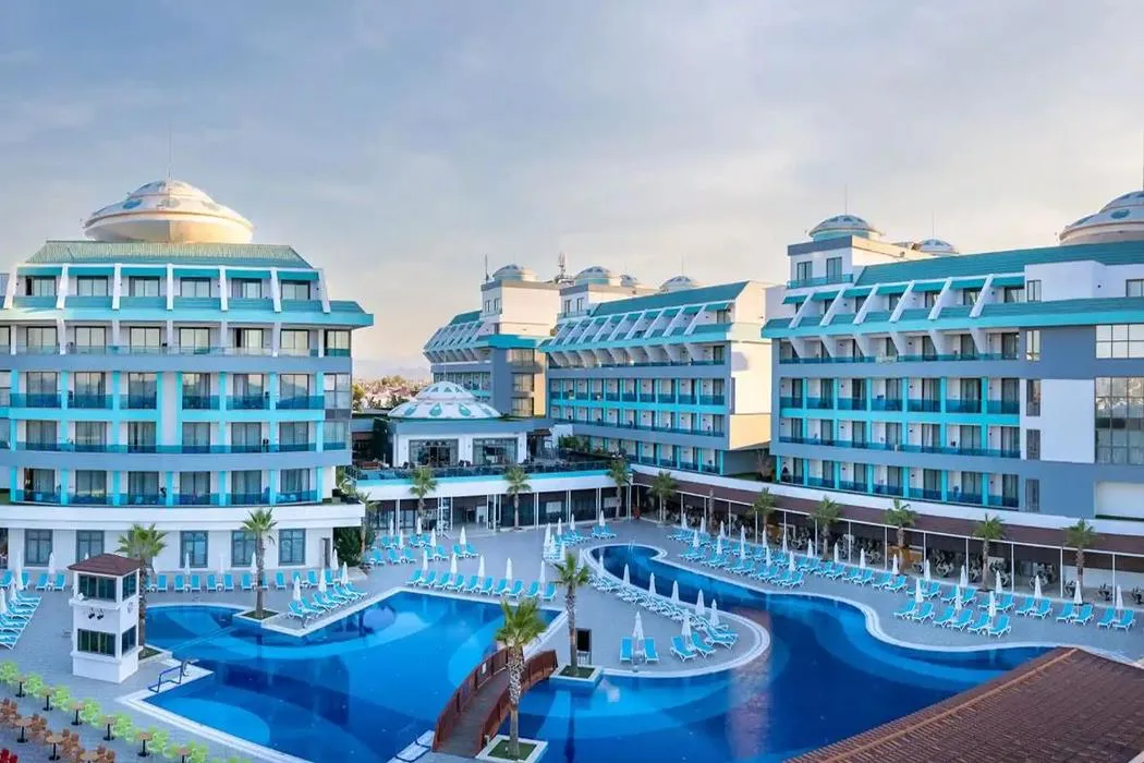 Sensitive Premium Resort &amp; Spa